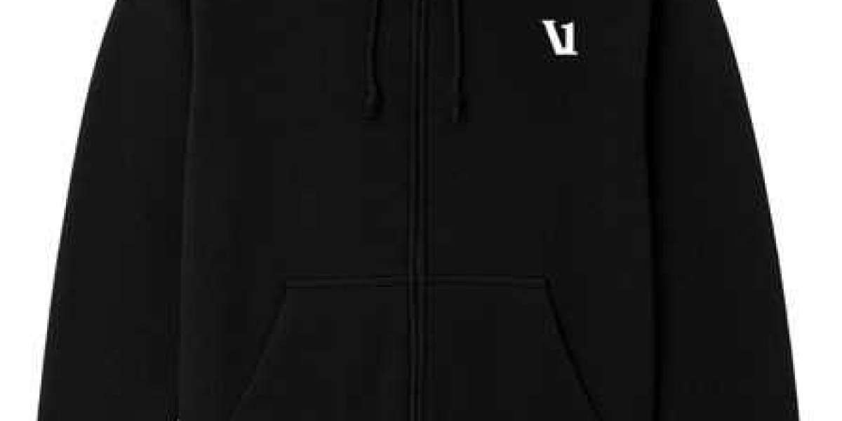 Vuori Clothing: Redefining Comfort, Style, and Sustainability