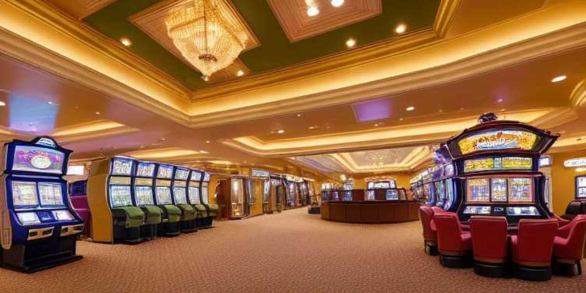 Smash Games at SpinAura Casino